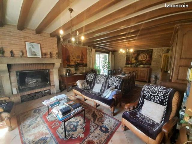 Maison vente à Peyrilhac, Haute-Vienne