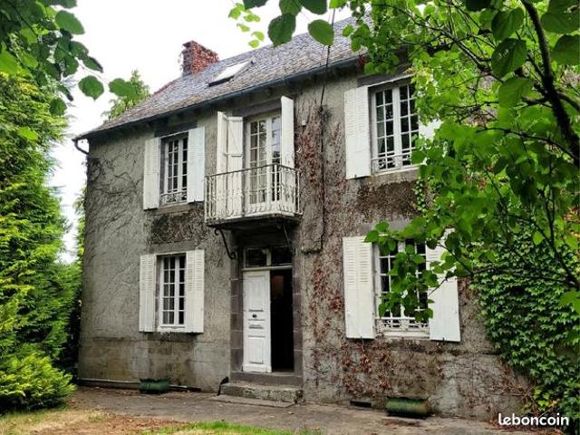 Maison vente à Mauriac, Champagnac