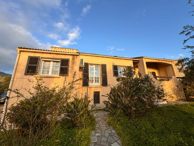 Maison vente à Bastia, Furiani