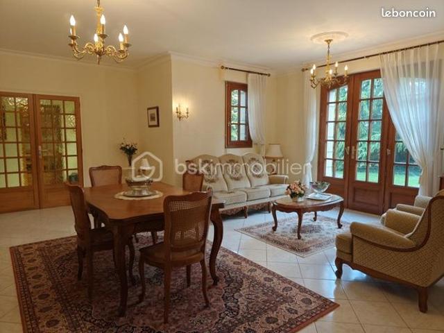 Maison vente à Avranches, Saint-james