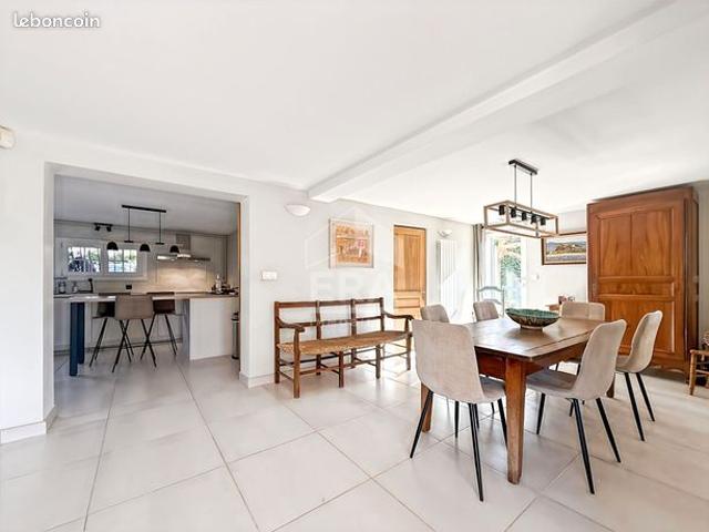 Maison vente à Aix-en-Provence, Bouc-bel-air