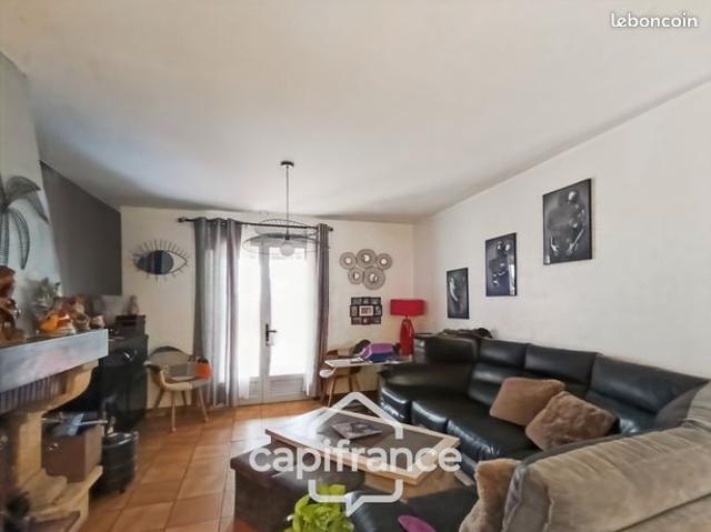 Maison vente à Villeneuve-sur-Lot, Douzains