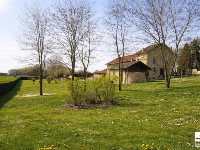 Maison vente à Limoges, Saint-léonard-de-noblat