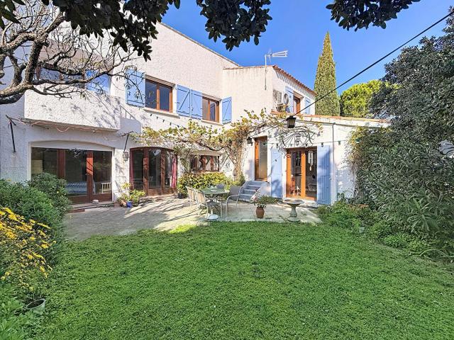 Maison vente à Nîmes, Villeneuve-lès-avignon