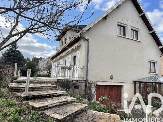 Maison vente à Sens, Saint-julien-du-sault