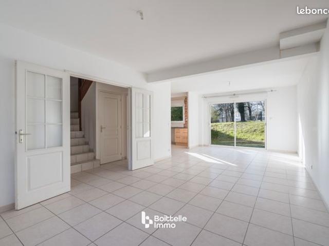 Maison vente à Fontainebleau, Cély