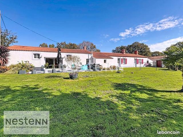 Maison vente à Châteauneuf, Guadeloupe