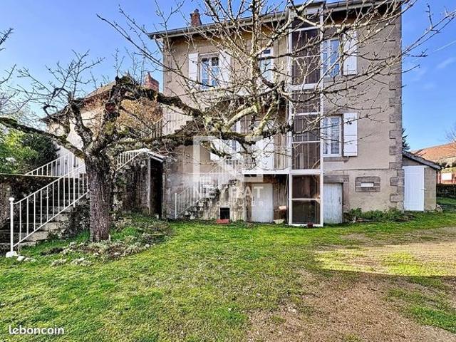 Maison vente à Mesvres, Saône-et-Loire