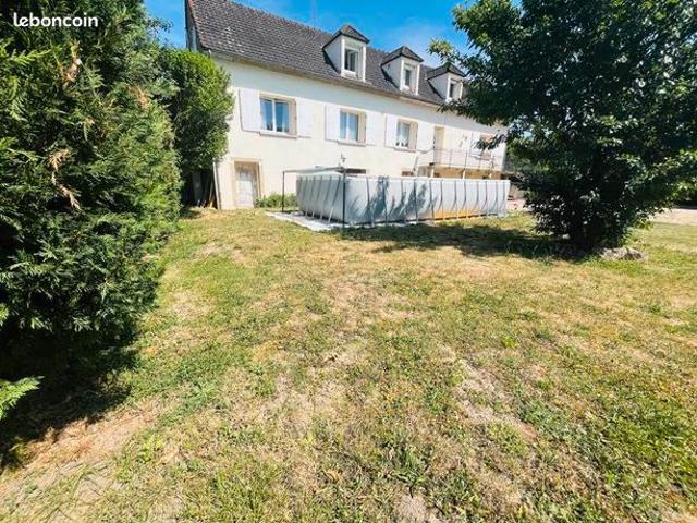 Maison vente à Saint-Amand-Montrond, Ainay-le-vieil