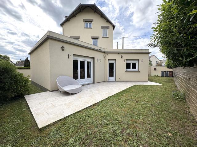 Maison vente à Versailles, Bois-d'arcy