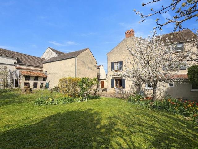 Maison vente à Mantes-la-Jolie, Issou