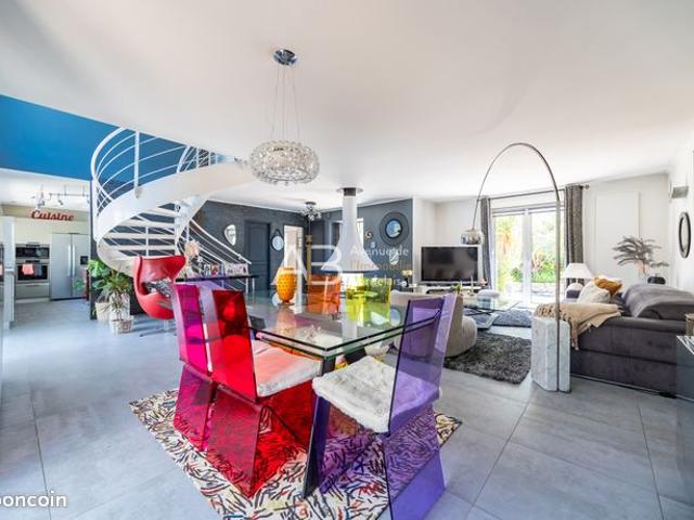 Maison vente à Bordeaux, Pompignac