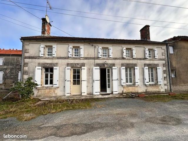 Maison vente à Boscamnant