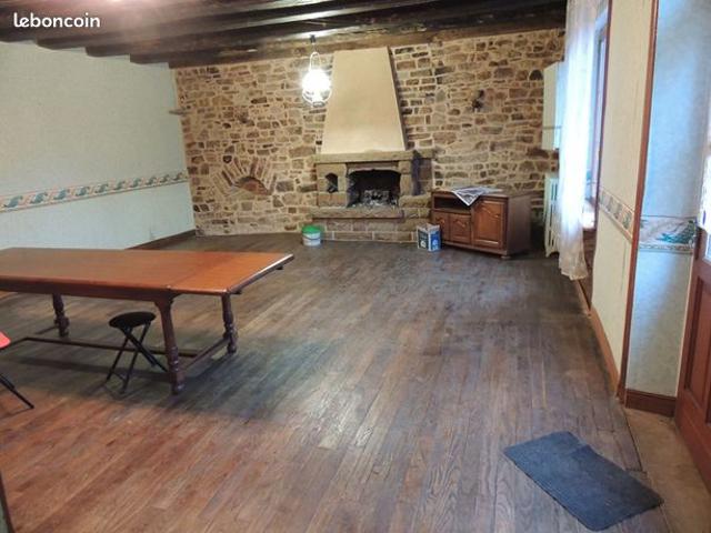 Maison vente à Mayenne, La Croixille