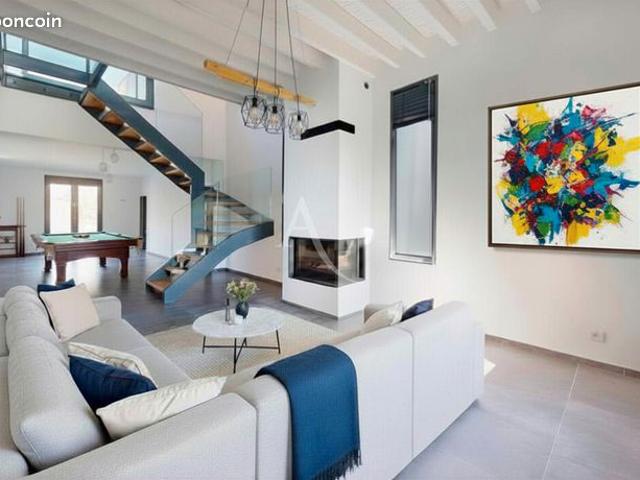 Maison vente à Saint-Germain-en-Laye, Le Mesnil-le-roi
