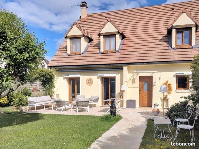 Maison vente à Rambouillet, Magny-les-hameaux