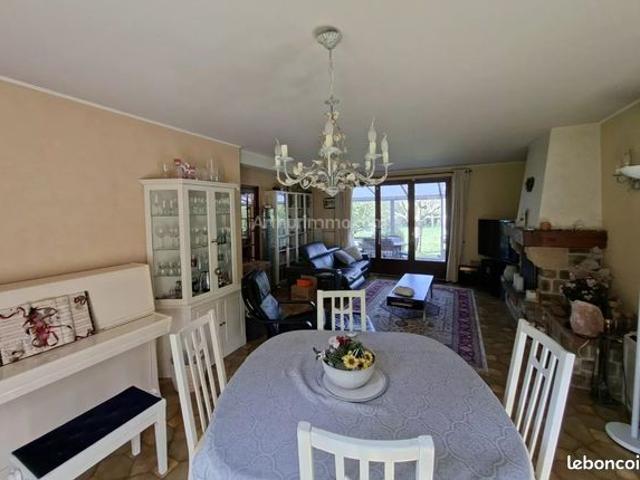 Maison vente à Pontoise, Magny-en-vexin