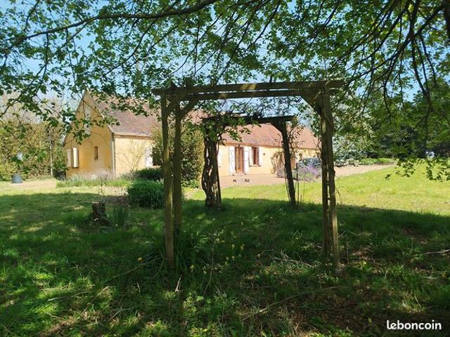 Maison vente à Mamers, Théligny