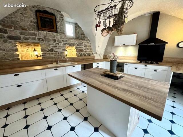 Maison vente à Issoire, Chadeleuf