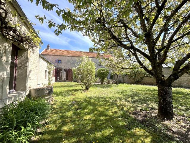 Maison vente à Langres, Occey