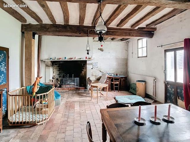 Maison vente à Saumur, Saulgé-l'hôpital