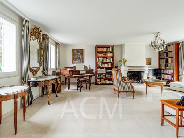 Maison vente à Saint-Germain-en-Laye, Le Mesnil-le-roi