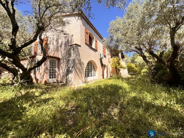Maison vente à Arrondissement de Toulon, Toulon