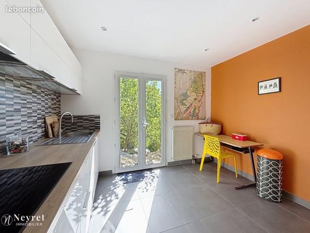 Maison vente à Lyon, Rhône