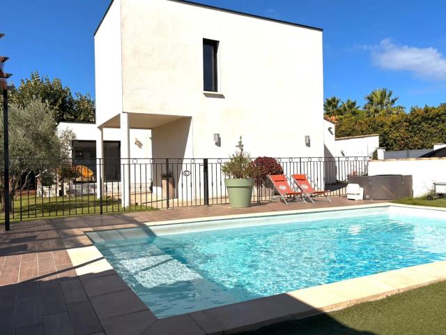 Maison vente à Nîmes, Clarensac