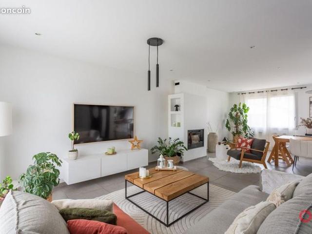 Maison vente à Palaiseau, Sainte-geneviève-des-bois