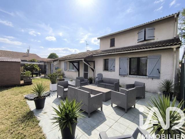 Maison vente à Bordeaux, Saint-médard-en-jalles