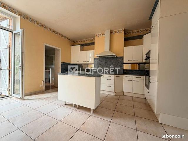 Maison vente à Vitry-le-François, Frignicourt