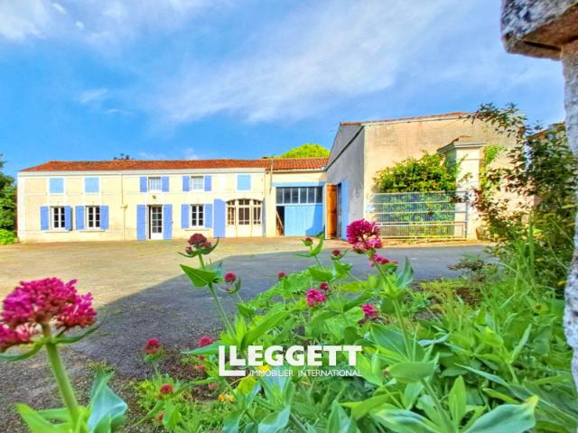 Maison vente à Saint-Jean-d'Angély, Saleignes