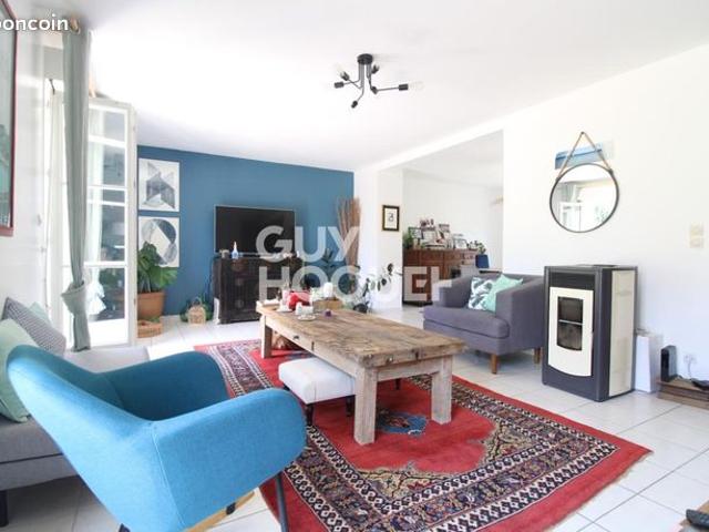 Maison vente à Melun, Coubert