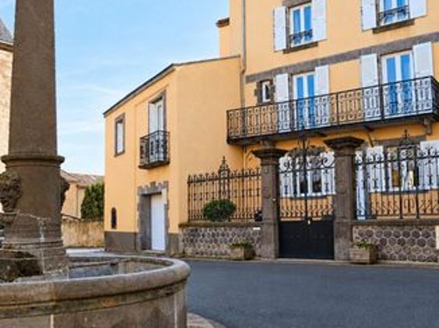 Maison vente à Volvic, Puy-de-Dôme