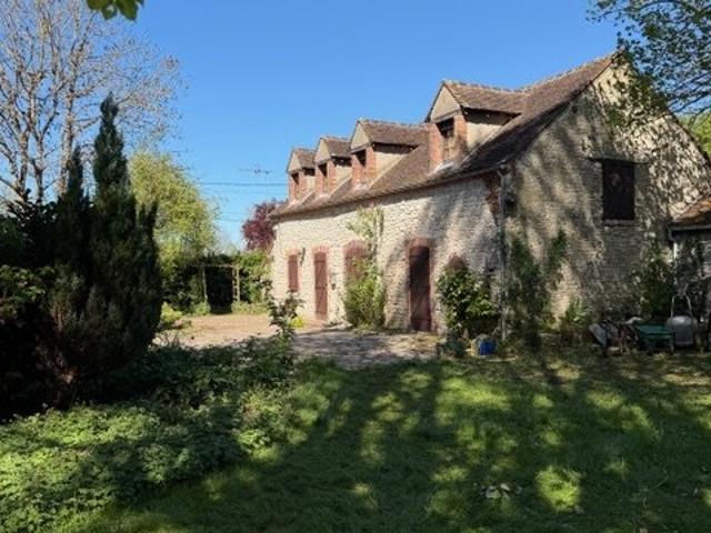 Maison vente à Gy-les-Nonains, Loiret