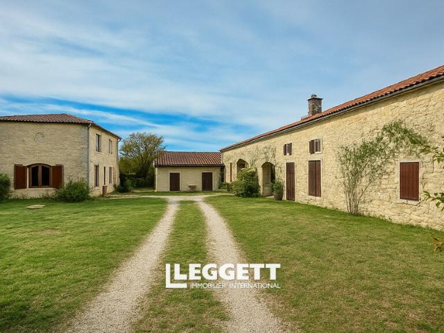 Maison vente à Saint-Jean-d'Angély, Ballans