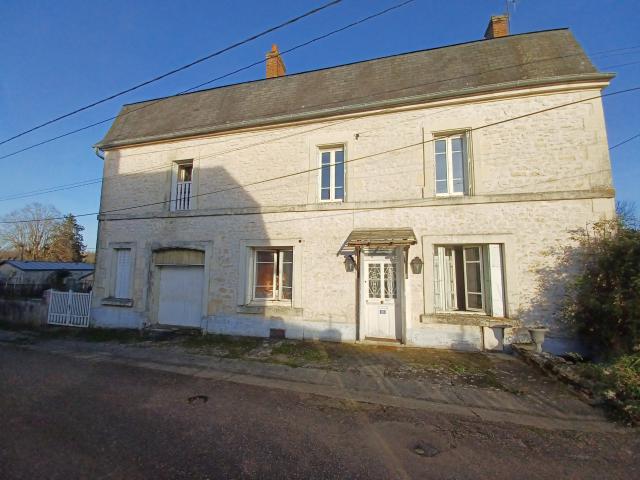 Maison vente à Cosne-Cours-sur-Loire, La Marche
