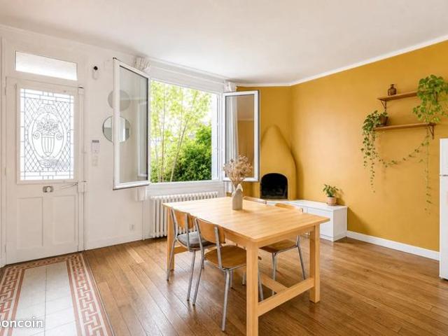 Maison vente à Dreux, Montreuil