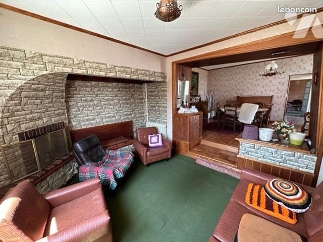 Maison vente à Saint-Jean-d'Angély, Néré