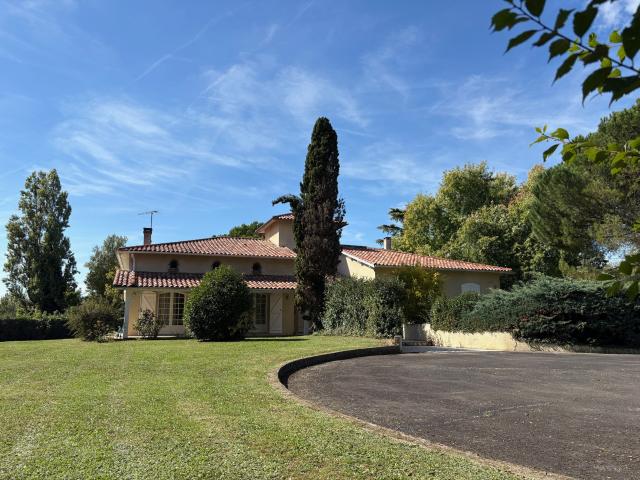 Maison vente à Berthouly, Labastide-Saint-Pierre