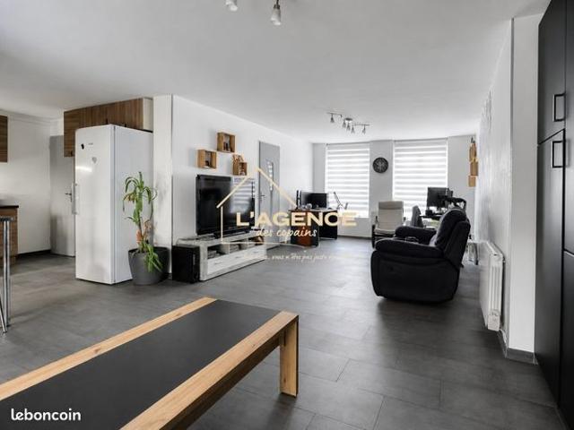 Maison vente à Dunkerque, Steenvoorde