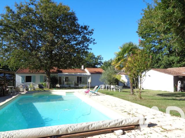 Maison vente à Saintes, Fontcouverte