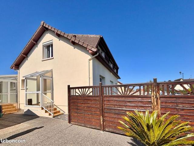 Maison vente à Caen, Luc-sur-mer