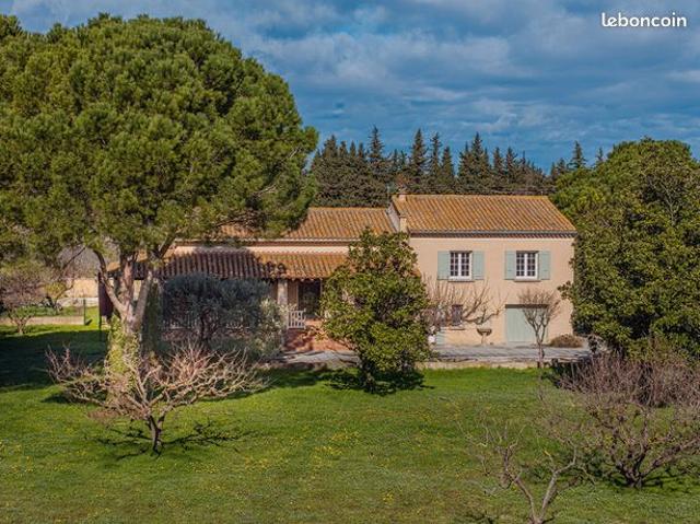 Maison vente à Carpentras, Sarrians