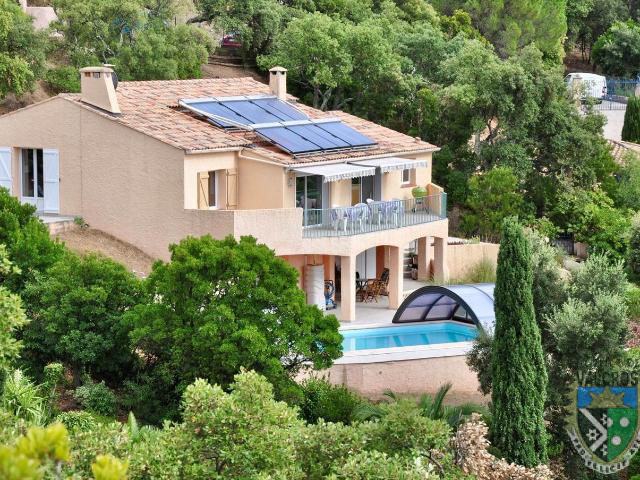 Maison vente à Arrondissement de Toulon, La Londe-les-maures