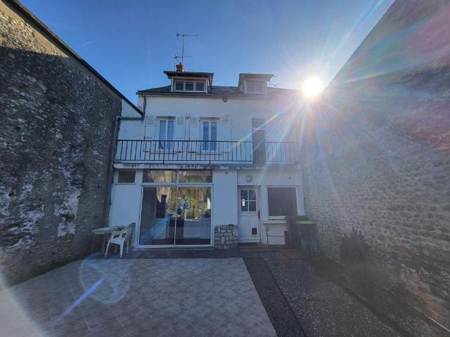 Maison vente à Méréville, Le Mérévillois