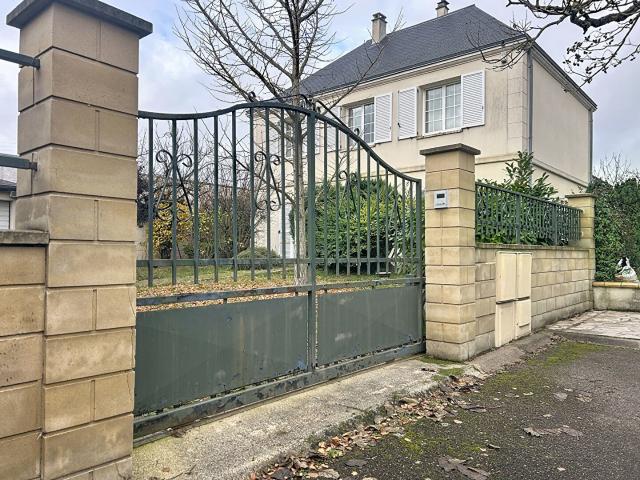 Maison vente à Saint-Germain-en-Laye, Conflans-sainte-honorine