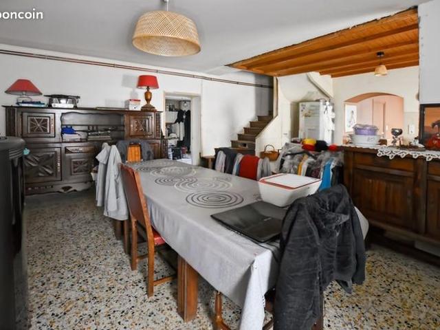 Maison vente à Roanne, Saint-forgeux-lespinasse