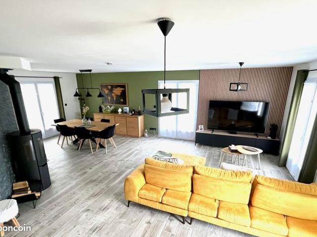 Maison vente à Fontainebleau, Nanteau-sur-essonne